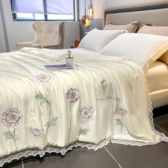91家纺网 家纺一手货源 找家纺 吾秀 2022新款50S莱赛尔天丝刺绣夏被-花仙子 花仙子-米白