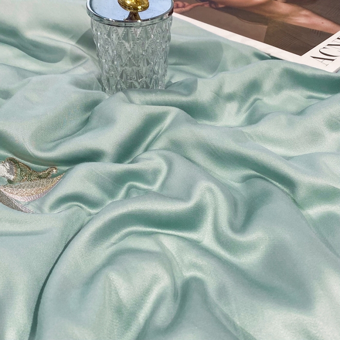 91家纺网 家纺一手货源 找家纺 吾秀 2022新款50S莱赛尔天丝刺绣夏被-花仙子 花仙子-水绿