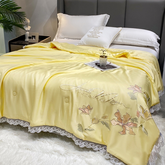 91家纺网 家纺一手货源 找家纺 （总）吾秀 2022新款莫代尔花边刺绣夏被-花意