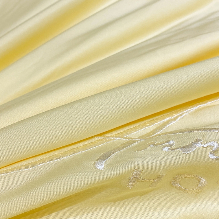 91家纺网 家纺一手货源 找家纺 吾秀 2022新款莫代尔花边刺绣夏被-花意 花意-黄