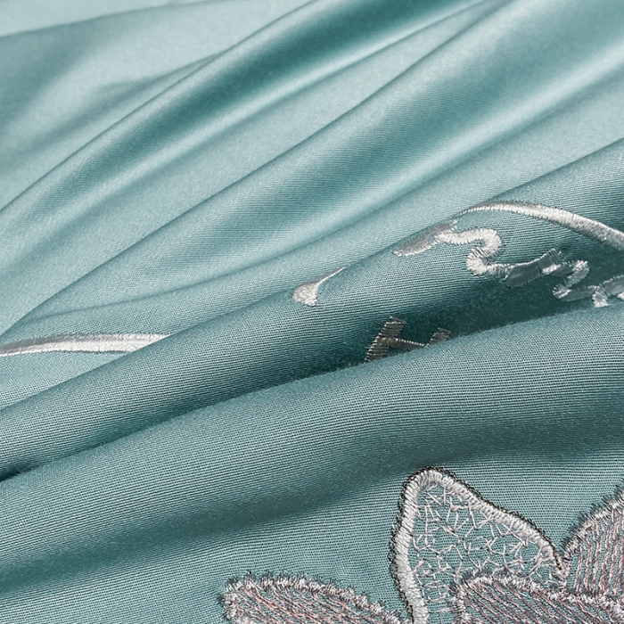 91家纺网 家纺一手货源 找家纺 吾秀 2022新款莫代尔花边刺绣夏被-花意 花意-蓝