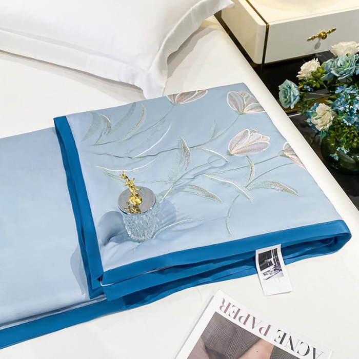 91家纺网 家纺一手货源 找家纺 （总）吾秀 2022新款莫代尔重工刺绣夏被-郁金香