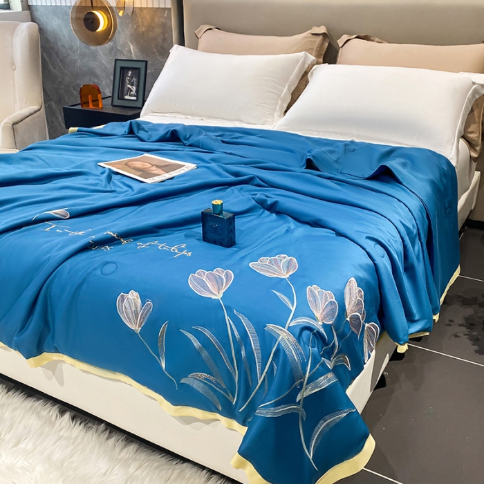 91家纺网 家纺一手货源 找家纺 吾秀 2022新款莫代尔重工刺绣夏被-郁金香 郁金香-宝蓝