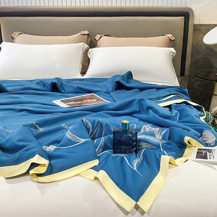 91家纺网 家纺一手货源 找家纺 吾秀 2022新款莫代尔重工刺绣夏被-郁金香 郁金香-宝蓝