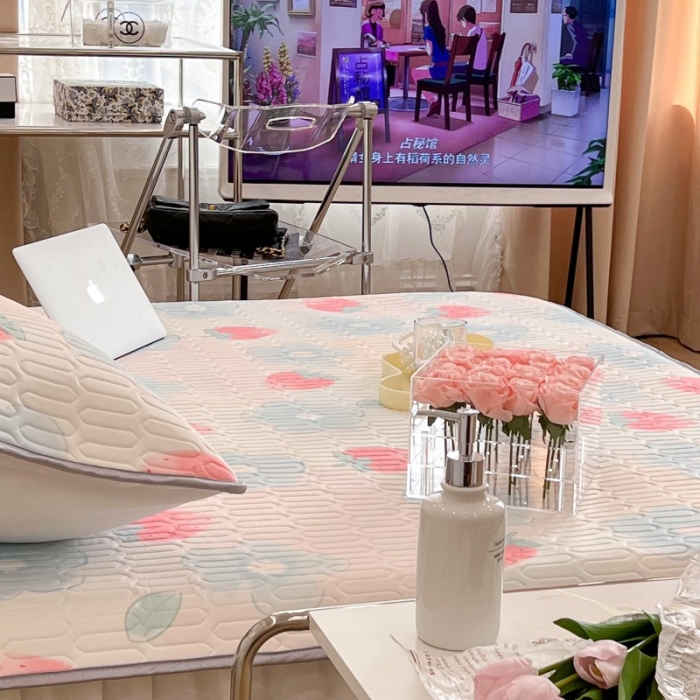 91家纺网 家纺一手货源 找家纺 昔可 2022新款圆网乳胶凉席 花朵草莓