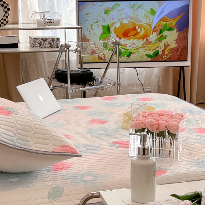 91家纺网 家纺一手货源 找家纺 昔可 2022新款圆网乳胶凉席 花朵草莓