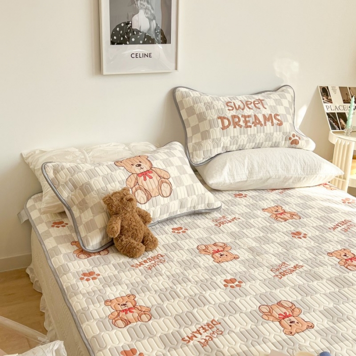 91家纺网 家纺一手货源 找家纺 昔可 2022新款圆网乳胶凉席 脚印熊