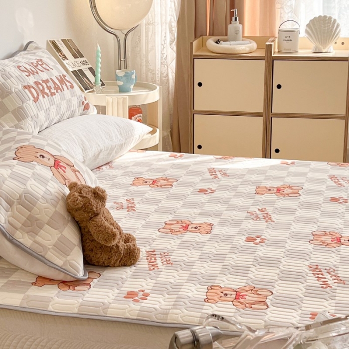 91家纺网 家纺一手货源 找家纺 昔可 2022新款圆网乳胶凉席 脚印熊