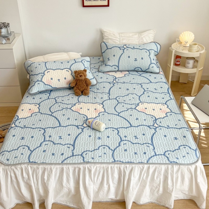 91家纺网 家纺一手货源 找家纺 昔可 2022新款圆网乳胶凉席 蓝色多多熊