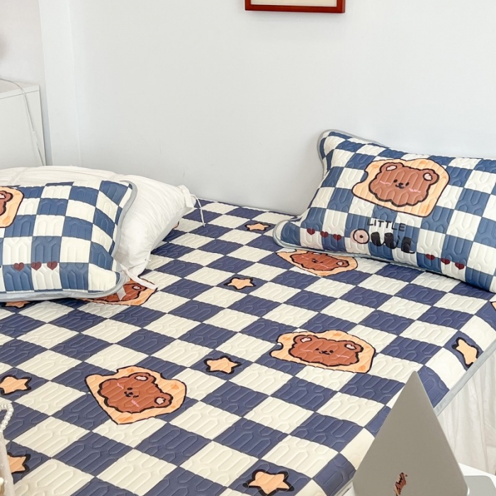 91家纺网 家纺一手货源 找家纺 昔可 2022新款圆网乳胶凉席 棋盘熊