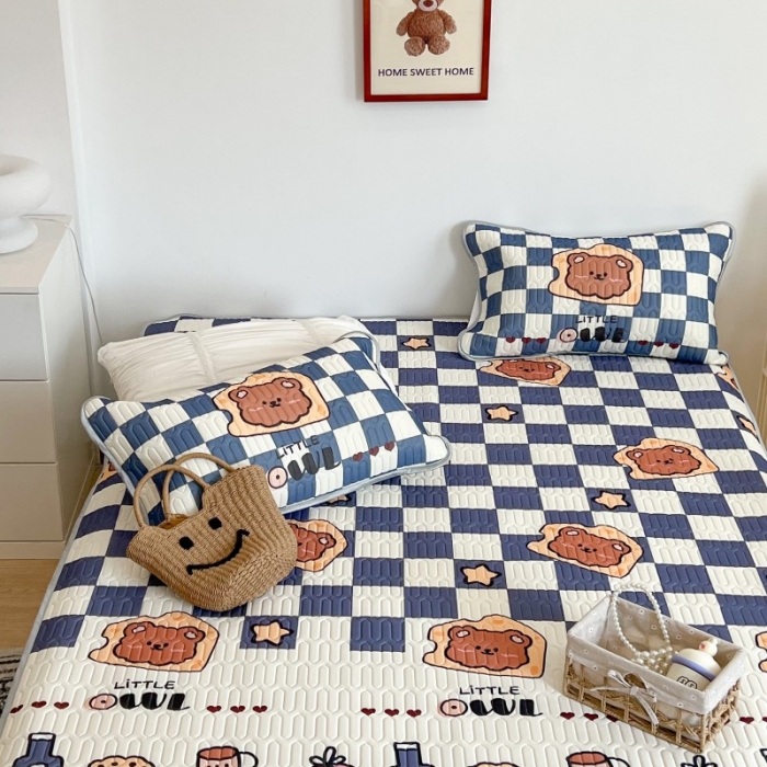 91家纺网 家纺一手货源 找家纺 昔可 2022新款圆网乳胶凉席 棋盘熊