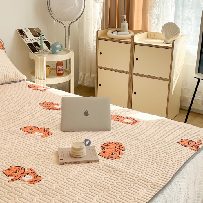 91家纺网 家纺一手货源 找家纺 昔可 2022新款圆网乳胶凉席 跳舞的顽皮虎