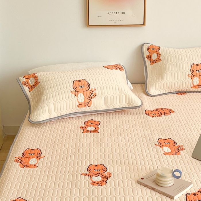 91家纺网 家纺一手货源 找家纺 昔可 2022新款圆网乳胶凉席 跳舞的顽皮虎