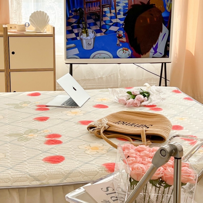 91家纺网 家纺一手货源 找家纺 昔可 2022新款圆网乳胶凉席 夏日小草莓