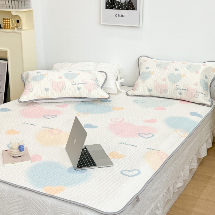 91家纺网 家纺一手货源 找家纺 昔可 2022新款圆网乳胶凉席 心动桃心