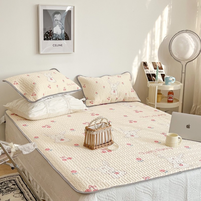 91家纺网 家纺一手货源 找家纺 昔可 2022新款圆网乳胶凉席 樱桃兔宝