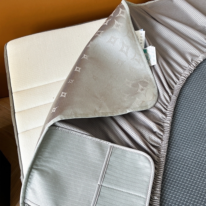 91家纺网 家纺一手货源 找家纺 三味舒屋 2025新款抗菌防螨凉感提花养生席-轻奢系 星云灰