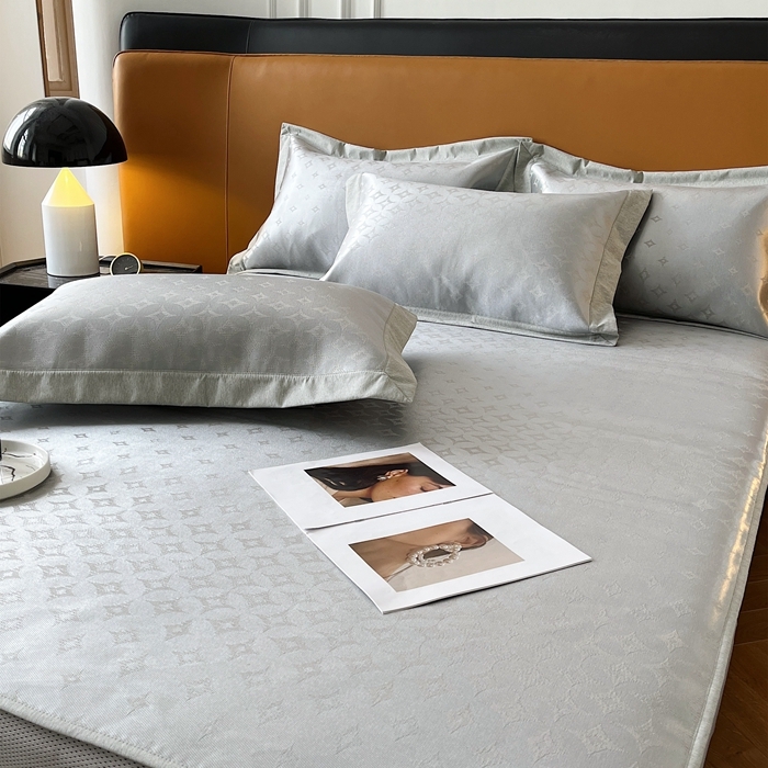 91家纺网 家纺一手货源 找家纺 三味舒屋 2025新款抗菌防螨凉感提花养生席-轻奢系 星云灰