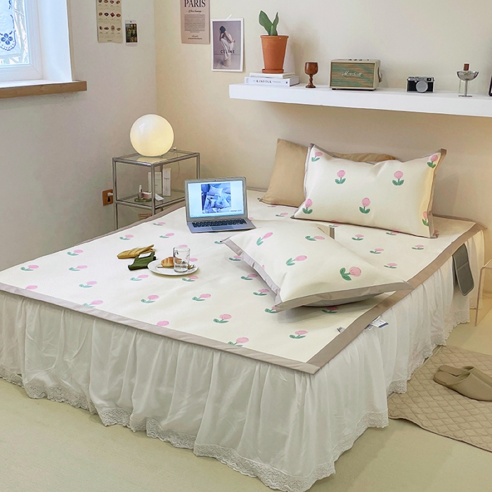 91家纺网 家纺一手货源 找家纺 昔可 2022新款900D数码印花冰藤养生席 粉嫩小郁金