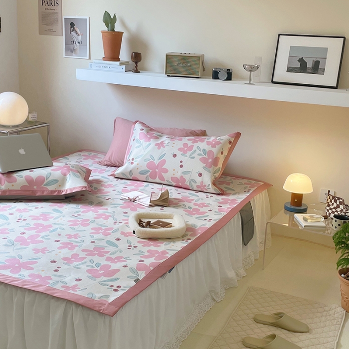 91家纺网 家纺一手货源 找家纺 昔可 2022新款900D数码印花冰藤养生席 粉色果实花