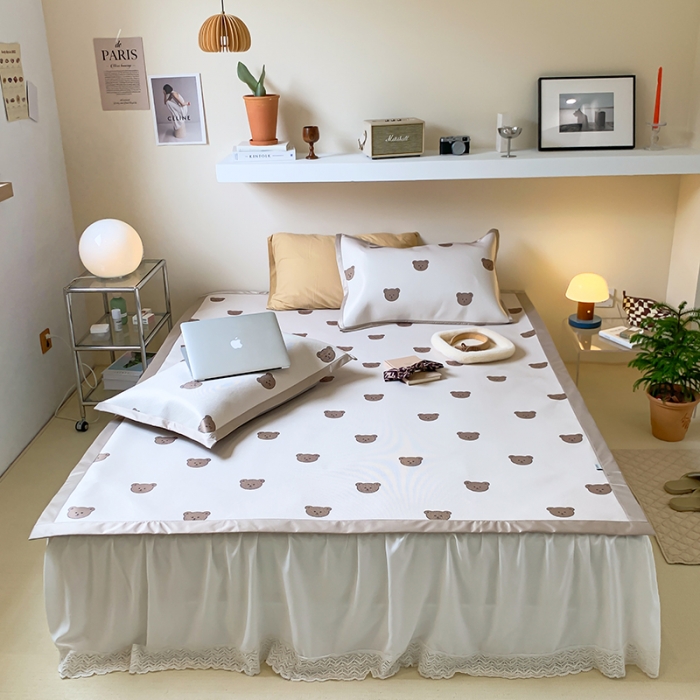 91家纺网 家纺一手货源 找家纺 昔可 2022新款900D数码印花冰藤养生席 小小熊头