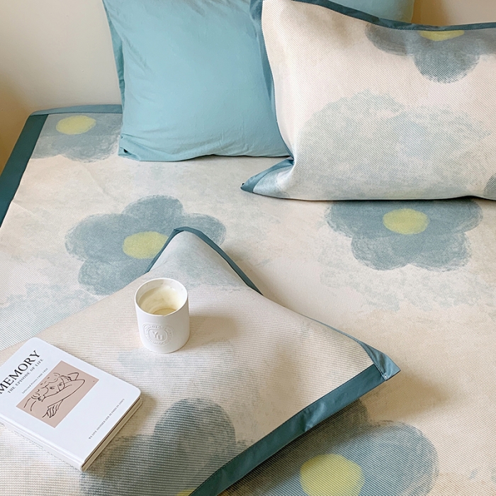 91家纺网 家纺一手货源 找家纺 昔可 2022新款900D数码印花冰藤养生席 写意蓝花