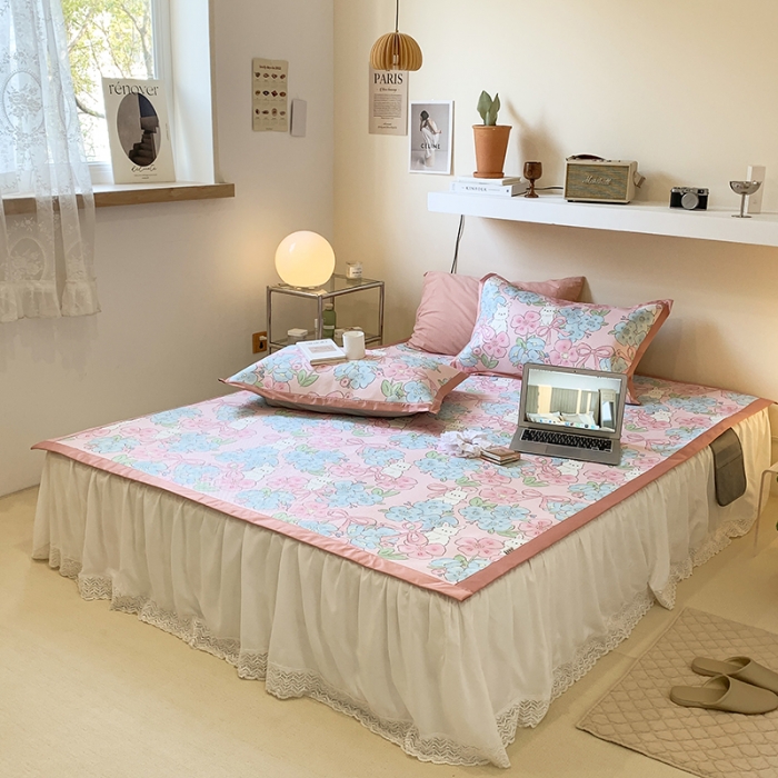 91家纺网 家纺一手货源 找家纺 昔可 2022新款900D数码印花冰藤养生席 樱花兔