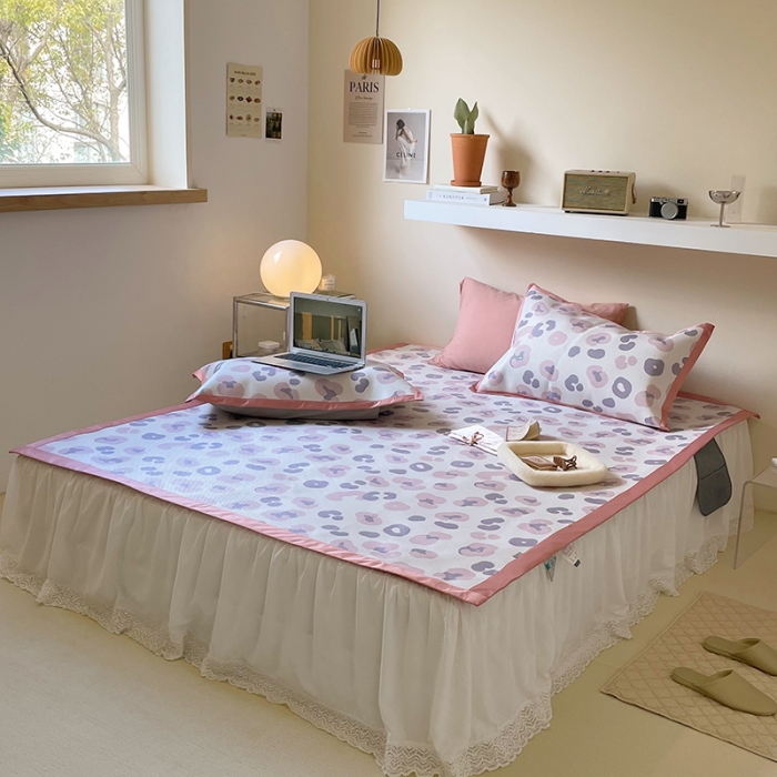 91家纺网 家纺一手货源 找家纺 昔可 2022新款900D数码印花冰藤养生席 紫色豹纹