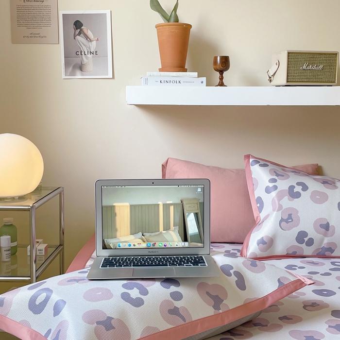 91家纺网 家纺一手货源 找家纺 昔可 2022新款900D数码印花冰藤养生席 紫色豹纹