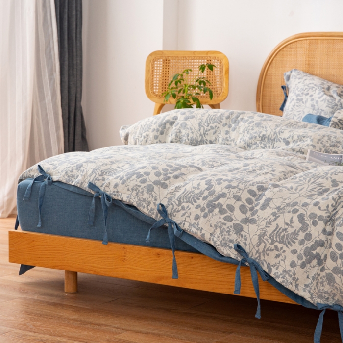 91家纺网 家纺一手货源 找家纺 22高端双层纱栀子花色织大提花蝴蝶结工艺款四件套栀子花深蓝