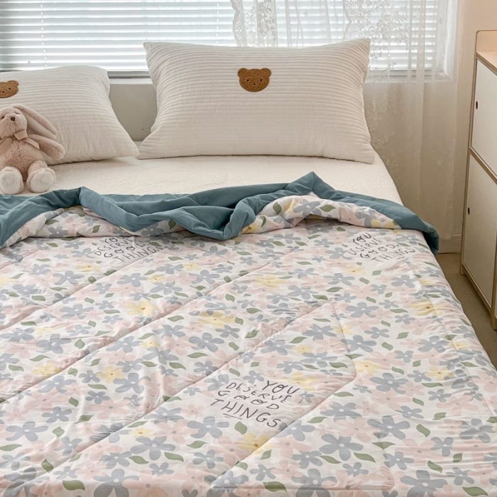 91家纺网 家纺一手货源 找家纺 昔可 2022新款水洗亲肤夏被子被芯 缤纷色彩