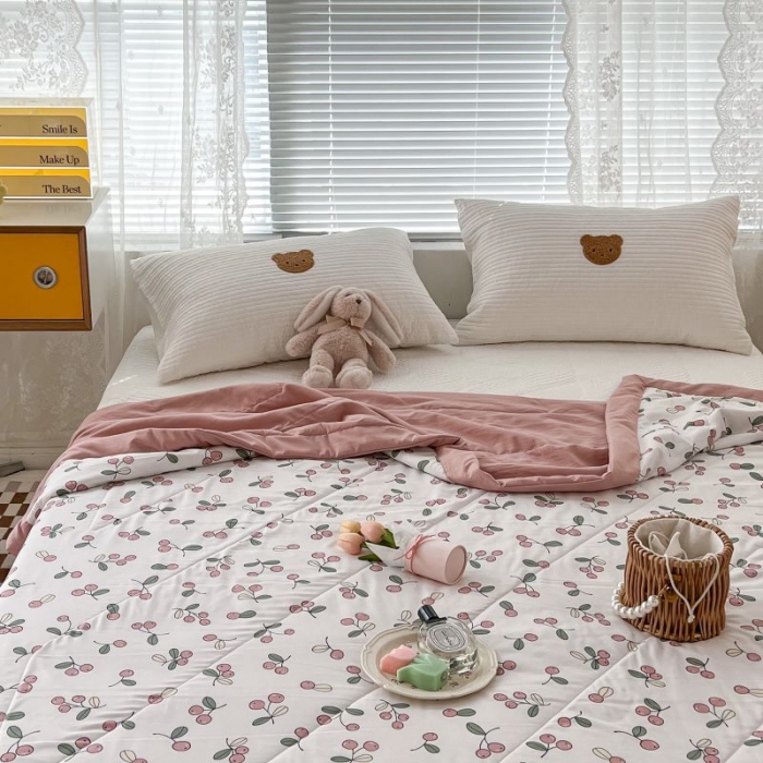 91家纺网 家纺一手货源 找家纺 昔可 2022新款水洗亲肤夏被子被芯 夏日粉樱桃