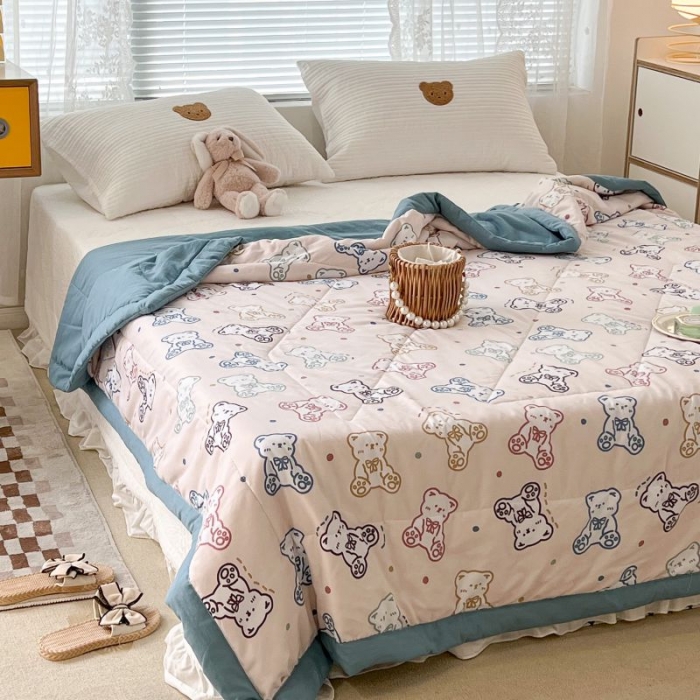 91家纺网 家纺一手货源 找家纺 昔可 2022新款水洗亲肤夏被子被芯 炫彩熊宝