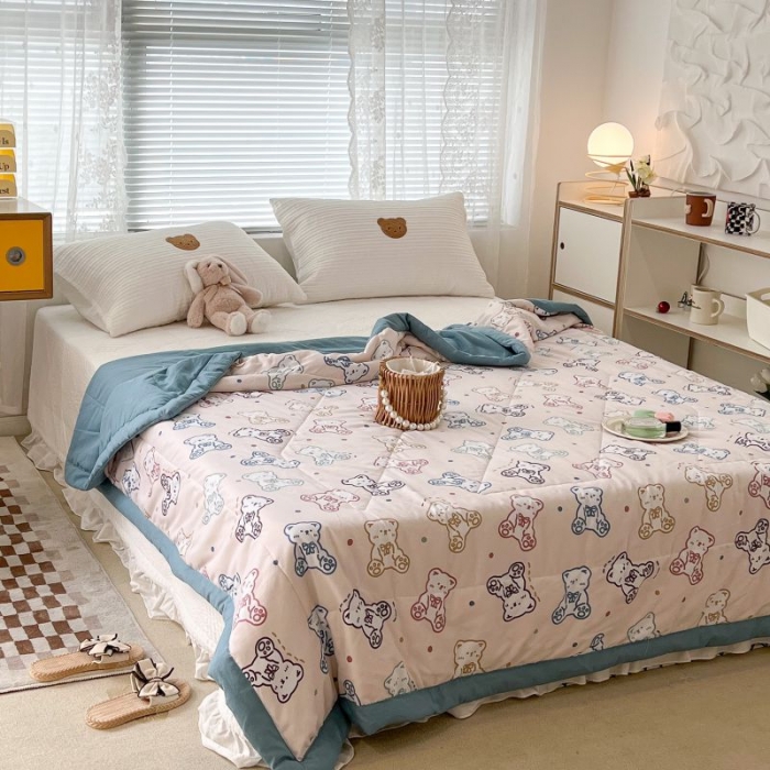 91家纺网 家纺一手货源 找家纺 昔可 2022新款水洗亲肤夏被子被芯 炫彩熊宝