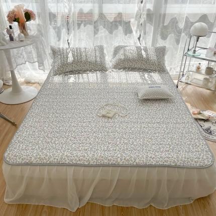 91家纺网 家纺一手货源 找家纺 (总) 慕尚 2022新款凉感丝床裙款乳胶凉席