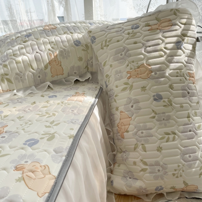 91家纺网 家纺一手货源 找家纺 (总) 慕尚 2022新款凉感丝床裙款乳胶凉席