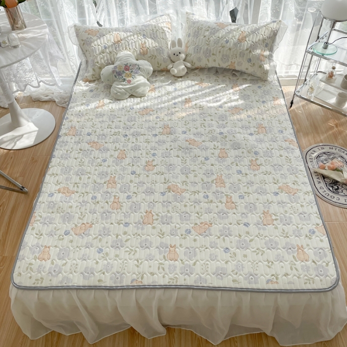 91家纺网 家纺一手货源 找家纺 (总) 慕尚 2022新款凉感丝床裙款乳胶凉席