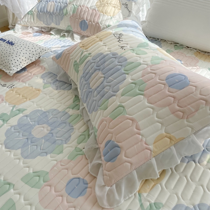 91家纺网 家纺一手货源 找家纺 慕尚 2022新款凉感丝床裙款乳胶凉席 初见