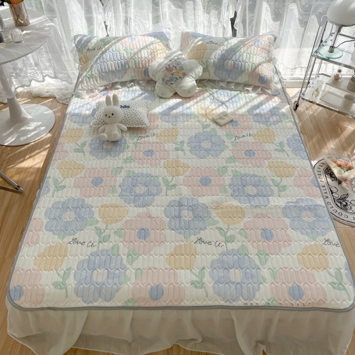 91家纺网 家纺一手货源 找家纺 慕尚 2022新款凉感丝床裙款乳胶凉席 初见