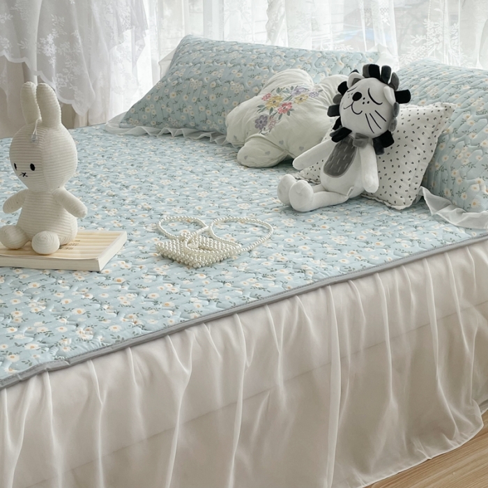 91家纺网 家纺一手货源 找家纺 慕尚 2022新款凉感丝床裙款乳胶凉席 小雏菊