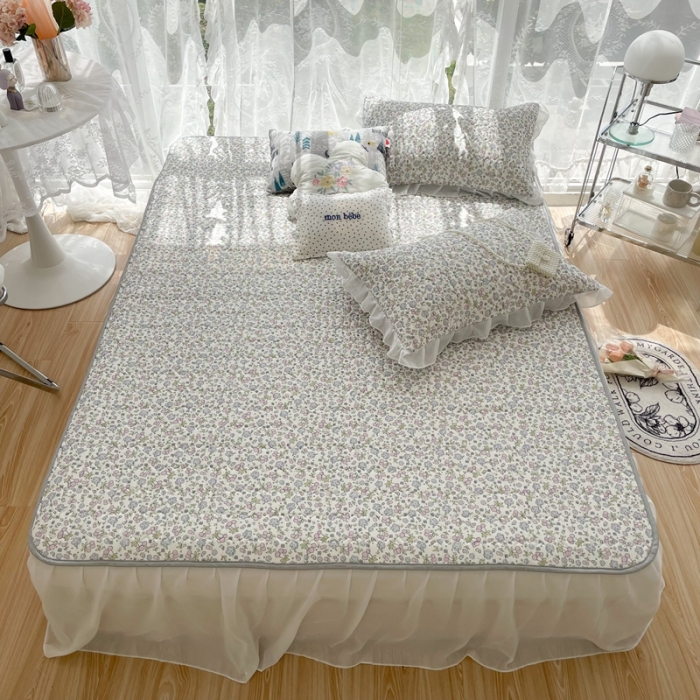 91家纺网 家纺一手货源 找家纺 慕尚 2022新款凉感丝床裙款乳胶凉席 小碎花