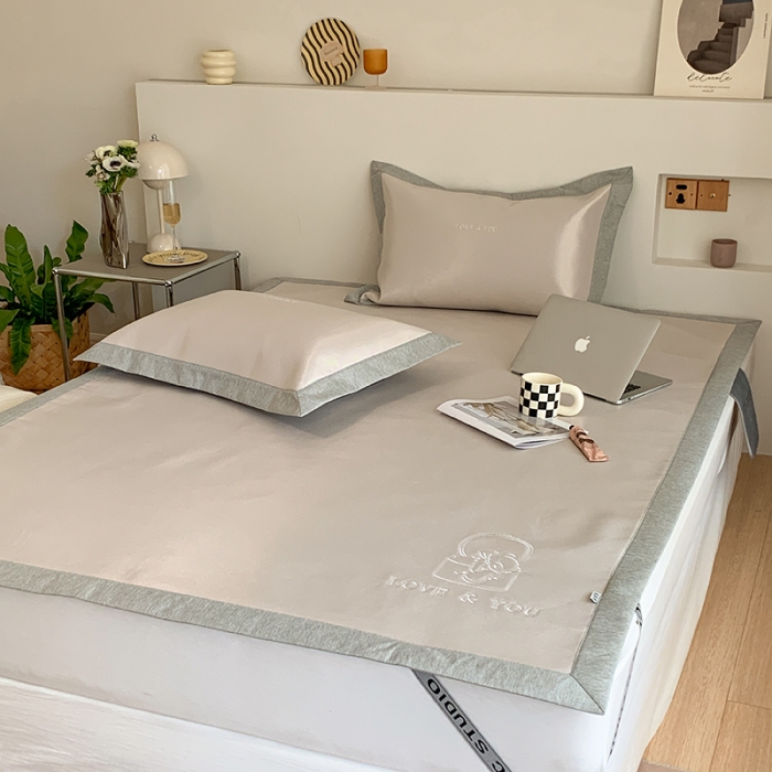 91家纺网 家纺一手货源 找家纺 昔可 2022新款600D冰丝席绣花款系列 篮子熊