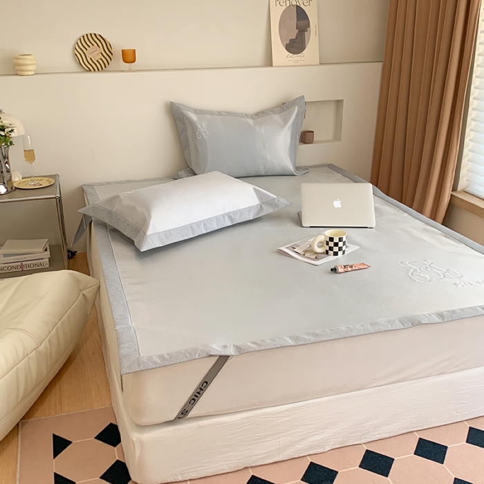 91家纺网 家纺一手货源 找家纺 昔可 2022新款600D冰丝席绣花款系列 小熊