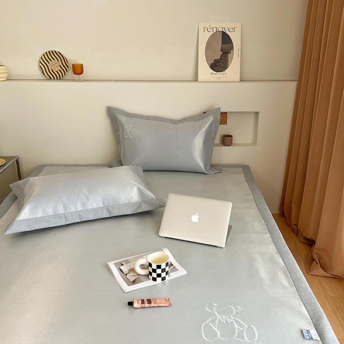 91家纺网 家纺一手货源 找家纺 昔可 2022新款600D冰丝席绣花款系列 小熊