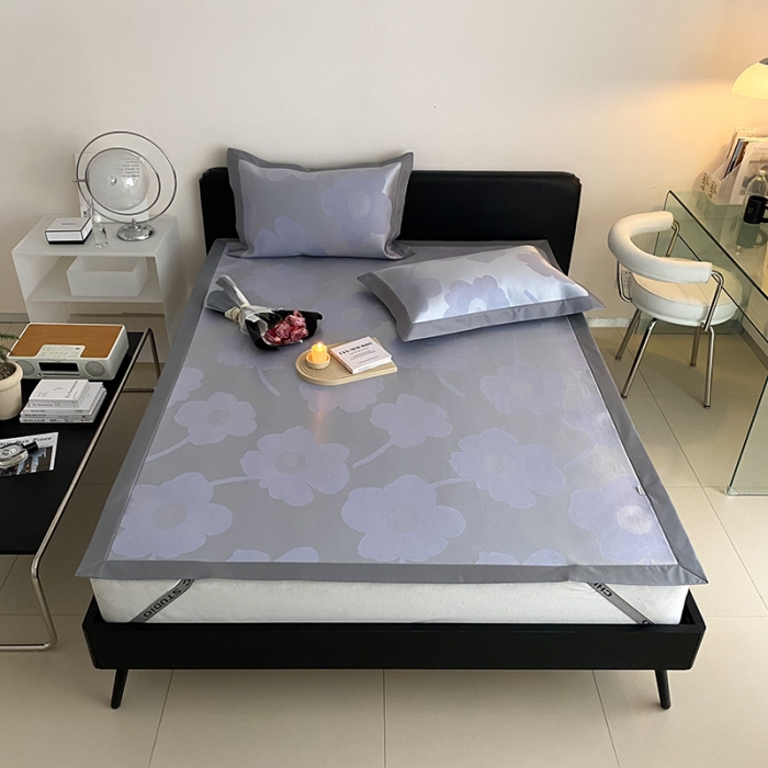 91家纺网 家纺一手货源 找家纺 昔可 2022新款900D水洗提花养生凉席 复古大花-紫