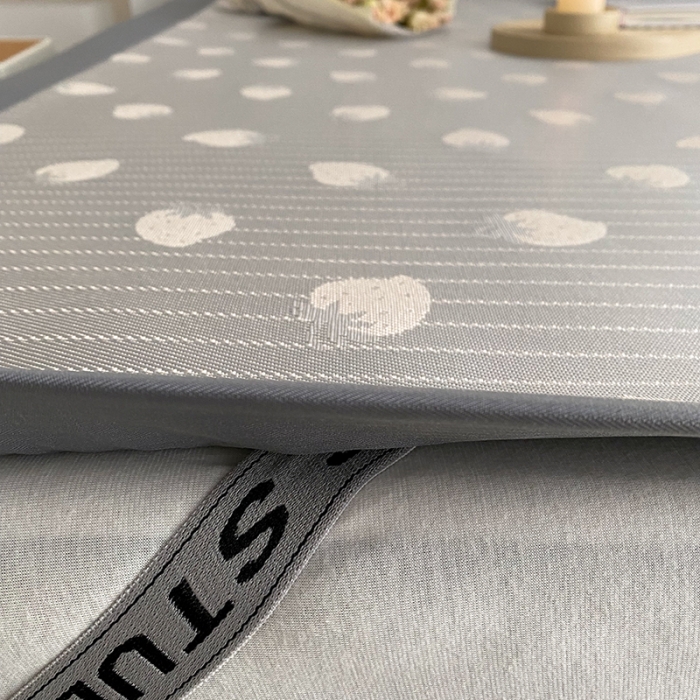 91家纺网 家纺一手货源 找家纺 昔可 2022新款900D水洗提花养生凉席 日系草莓