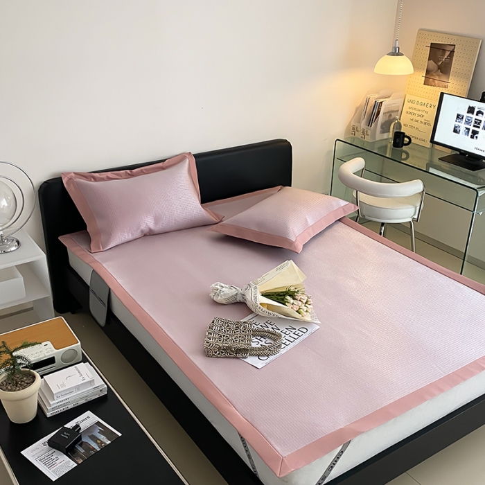 91家纺网 家纺一手货源 找家纺 昔可 2022新款900D水洗提花养生凉席 小千鸟格-粉