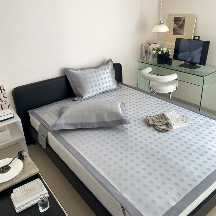 91家纺网 家纺一手货源 找家纺 昔可 2022新款900D水洗提花养生凉席 幸运四叶花