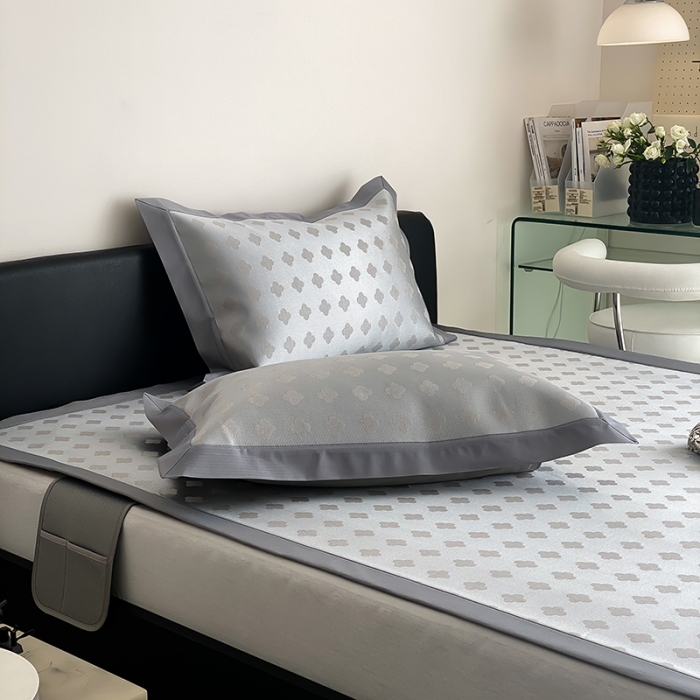 91家纺网 家纺一手货源 找家纺 昔可 2022新款900D水洗提花养生凉席 幸运四叶花