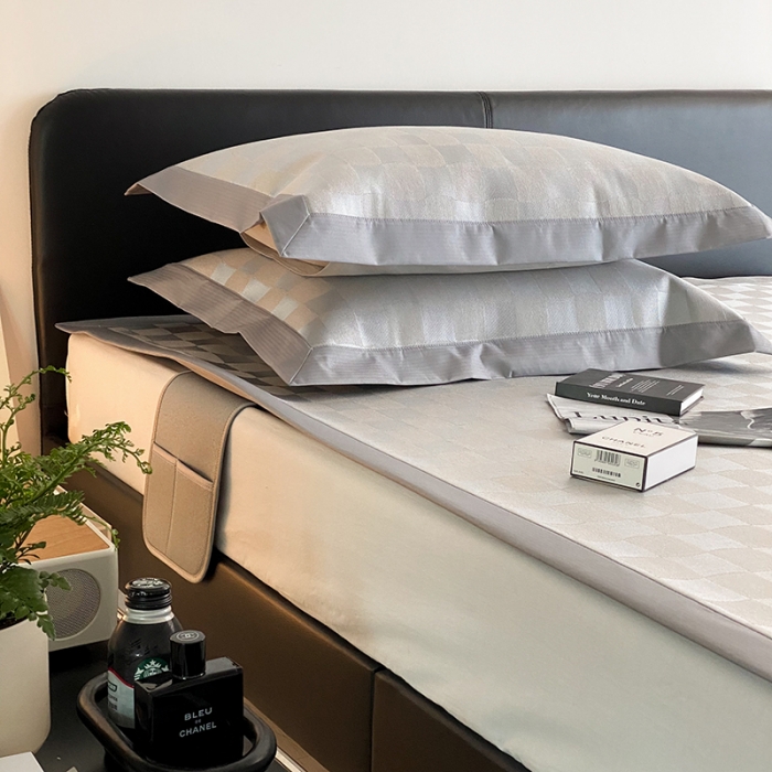 91家纺网 家纺一手货源 找家纺 昔可 2022新款900D水洗提花养生凉席 异形格-灰